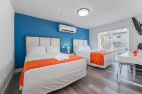 Cozy 1 Bedroom With Pool Steps from the Beach #47